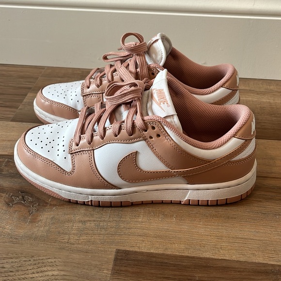 Nike dunks - Picture 3 of 7